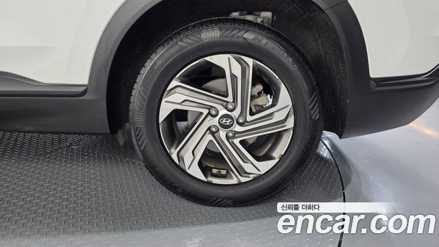 Hyundai Santa Fe Gasoline 2.5T 2WD Prestige 2022 — фото 21