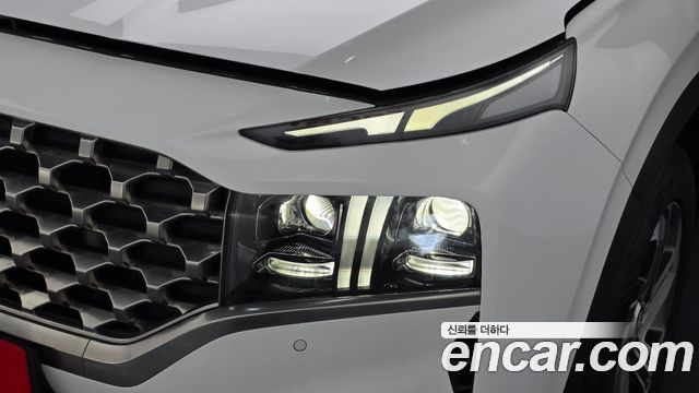 Hyundai Santa Fe Gasoline 2.5T 2WD Prestige 2022 — фото 22