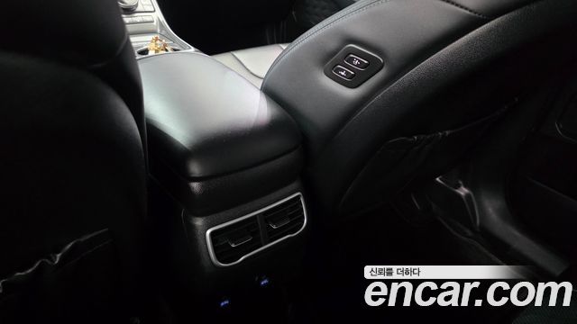 Hyundai Santa Fe Gasoline 2.5T 2WD Prestige 2022 — фото 29