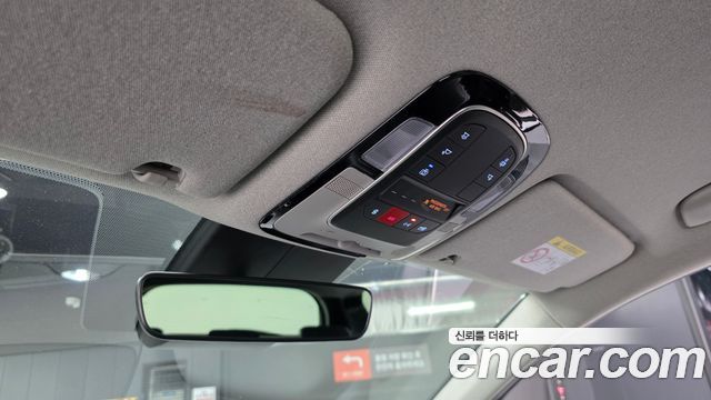 Hyundai Santa Fe Gasoline 2.5T 2WD Prestige 2022 — фото 32