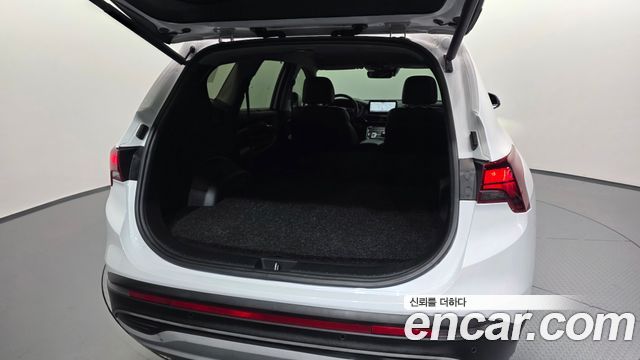Hyundai Santa Fe Gasoline 2.5T 2WD Prestige 2022 — фото 34