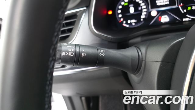 Renault Korea XM3 1.3 TCe RE Signature 2020 — фото 28