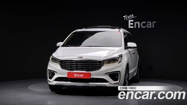 Kia Carnival 7-Seater Limousine President 2020 — фото 3