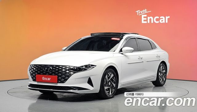 Hyundai Grandeur Hybrid (IG) Premium