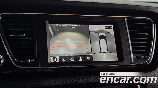 Kia Carnival 7-seater Limousine VIP 2018 — фото 16