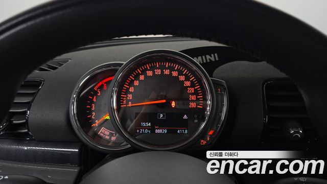 MINI Cooper D Clubman Standard 2nd 2018 — фото 8