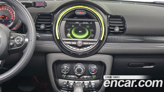 MINI Cooper D Clubman Standard 2nd 2018 — фото 18