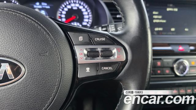 Kia K7 3.0 GDI Prestige 2018 — фото 16