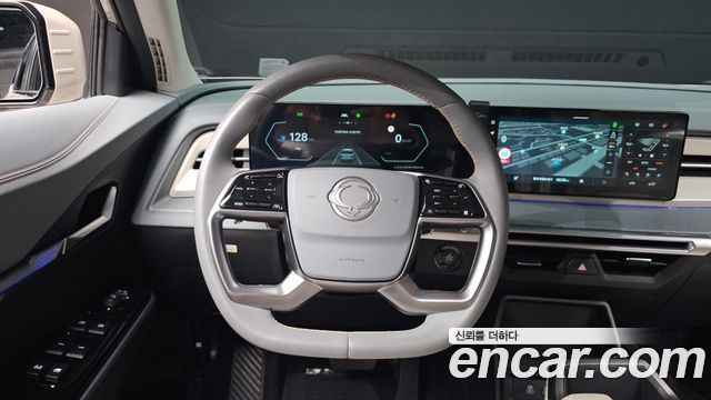 KG Mobility (SsangYong) Torres EVX E7 2024 — фото 16