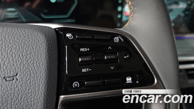 KG Mobility (SsangYong) Torres EVX E7 2024 — фото 17
