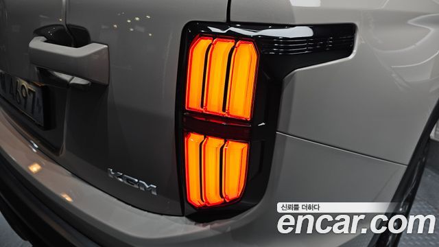 KG Mobility (SsangYong) Torres EVX E7 2024 — фото 29