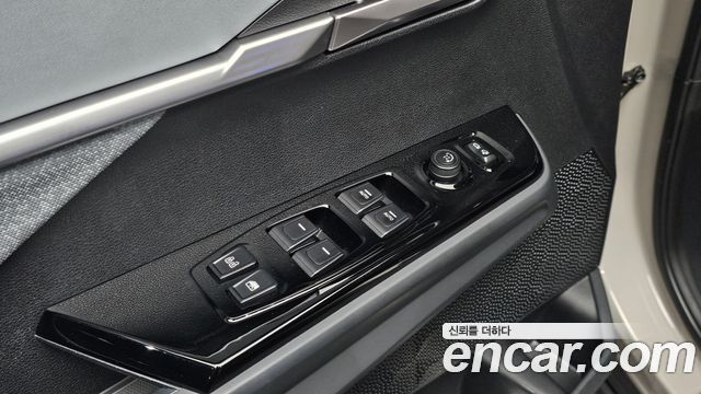 KG Mobility (SsangYong) Torres EVX E7 2024 — фото 36