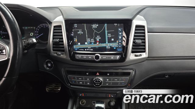 KG Mobility (SsangYong) Rexton Sports Diesel 2.2 4WD Prestige 2019 — фото 13