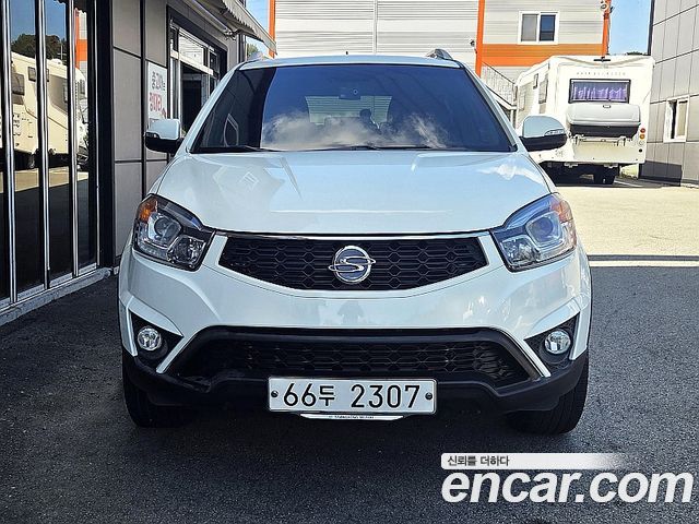 KG Mobility (SsangYong) Korando C 2.0 CVT 2WD High-Deluxe 2014 — фото 2