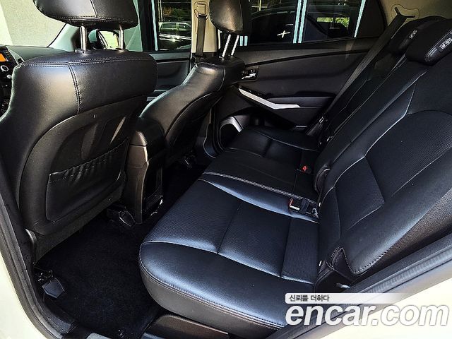 KG Mobility (SsangYong) Korando C 2.0 CVT 2WD High-Deluxe 2014 — фото 9
