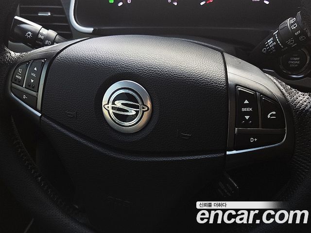 KG Mobility (SsangYong) Korando C 2.0 CVT 2WD High-Deluxe 2014 — фото 17