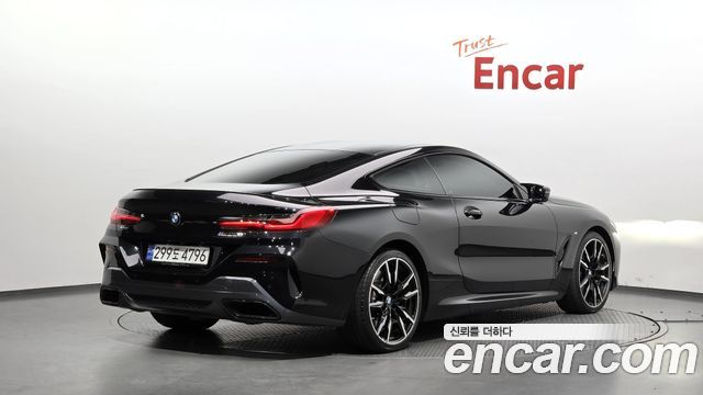 BMW 8 Series (G15) M850i xDrive Coupe 2024 — фото 2