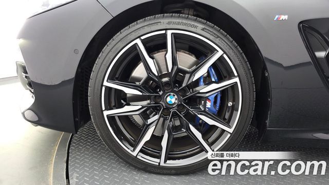 BMW 8 Series (G15) M850i xDrive Coupe 2024 — фото 5