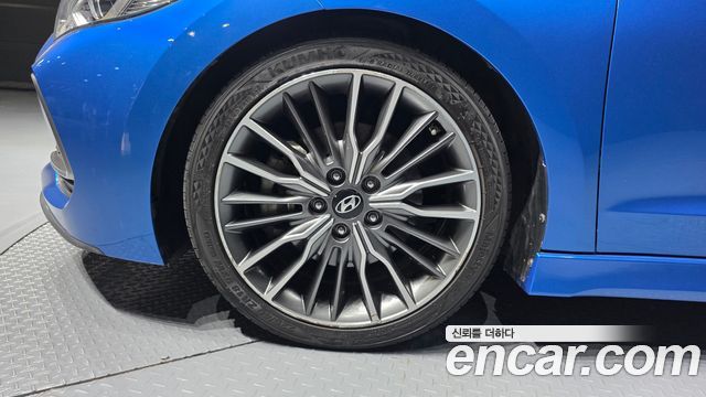 Hyundai Avante (AD) 1.6 Turbo Sport Extreme Selection 2017 — фото 5