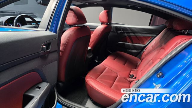 Hyundai Avante (AD) 1.6 Turbo Sport Extreme Selection 2017 — фото 12