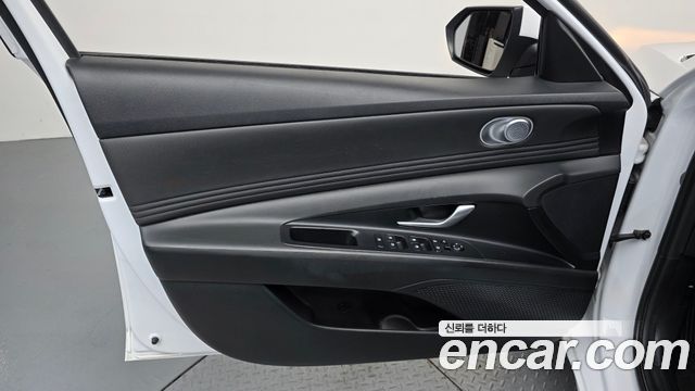 Hyundai Avante Hybrid (CN7) Smart 2023 — фото 24