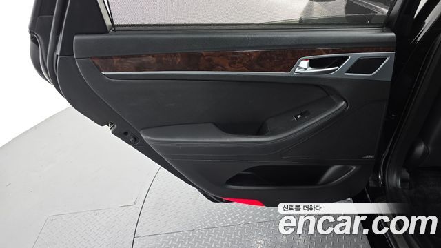 Hyundai Genesis (DH) G330 Premium AWD 2015 — фото 25