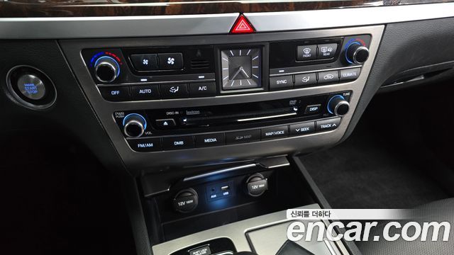 Hyundai Genesis (DH) G330 Premium AWD 2015 — фото 30