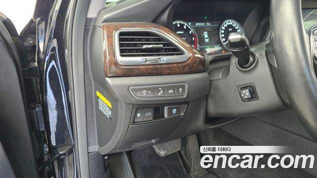 Genesis EQ900 3.8 GDI AWD Luxury 2016 — фото 17