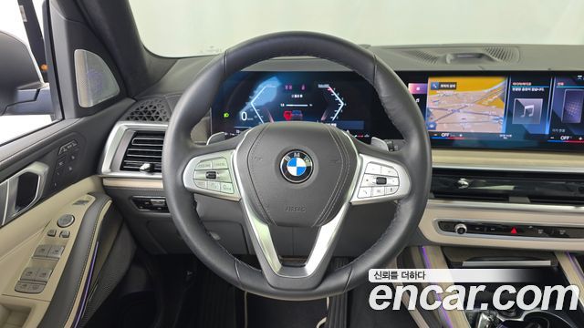 BMW X7 (G07) xDrive 40i Design Pure Excellence Frist Edition 6STR 2023 — фото 17