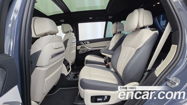 BMW X7 (G07) xDrive 40i Design Pure Excellence Frist Edition 6STR 2023 — фото 23