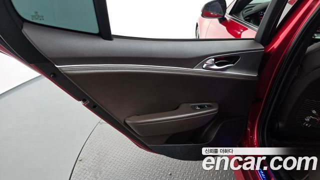Kia Stinger 2.0 Turbo 2WD Platinum 2019 — фото 25