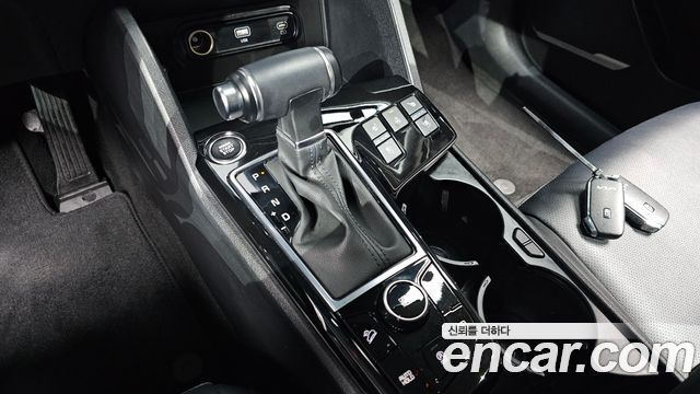 Kia Sportage (V) Diesel 2.0 2WD Prestige 2023 — фото 9