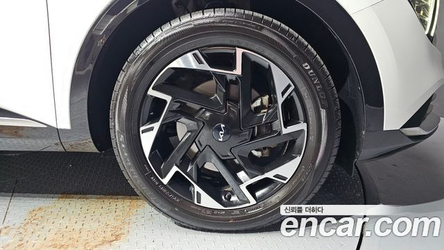 Kia Sportage (V) Diesel 2.0 2WD Prestige 2023 — фото 21