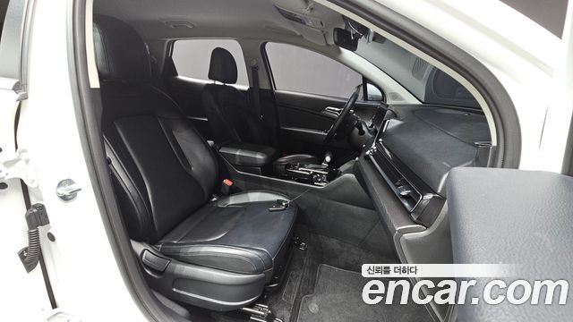 Kia Sportage (V) Diesel 2.0 2WD Prestige 2023 — фото 26