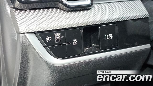 Kia Sportage (V) Diesel 2.0 2WD Prestige 2023 — фото 27