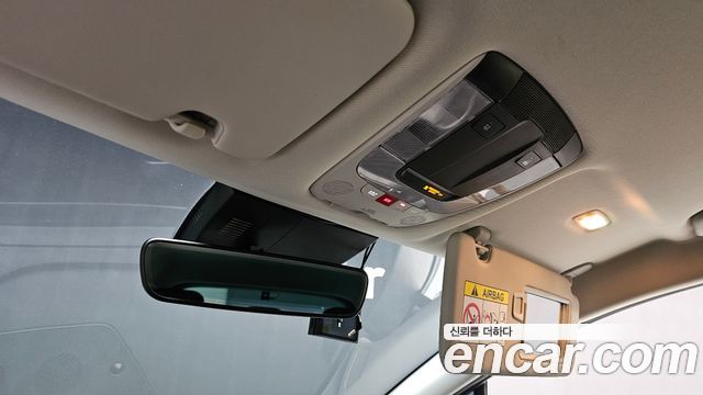 Kia Sportage (V) Diesel 2.0 2WD Prestige 2023 — фото 29