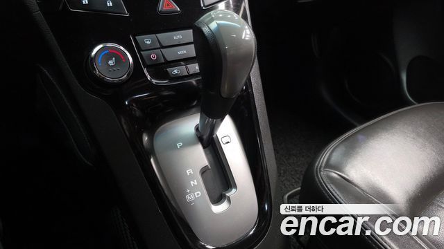 Chevrolet Orlando 2.0 Diesel LTZ Premium 2014 — фото 9
