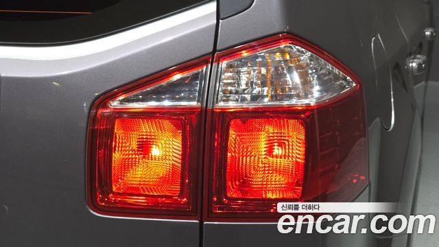 Chevrolet Orlando 2.0 Diesel LTZ Premium 2014 — фото 29