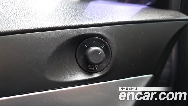 Chevrolet Orlando 2.0 Diesel LTZ Premium 2014 — фото 38