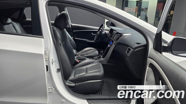 Hyundai i30 2.0 PYL 2015 — фото 11