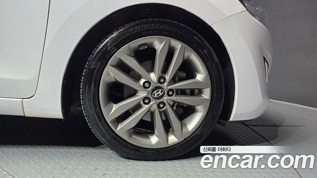 Hyundai i30 2.0 PYL 2015 — фото 21