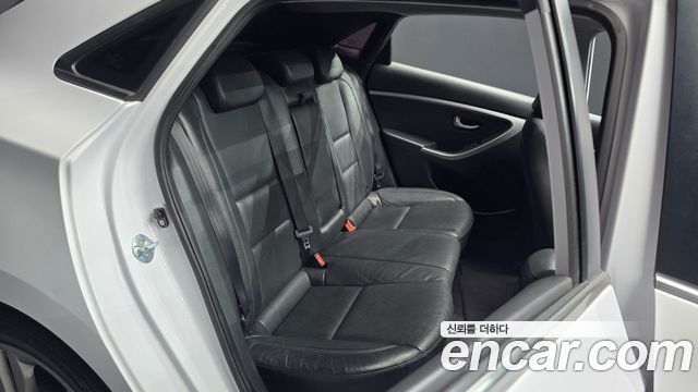 Hyundai i30 2.0 PYL 2015 — фото 26