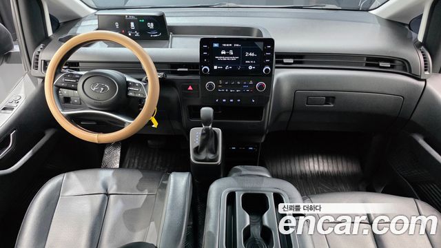 Hyundai Staria Tourer 11-Seater Smart 2024 — фото 7
