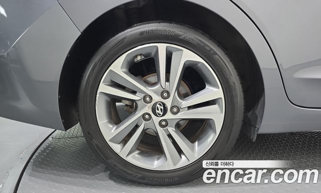 Hyundai Avante (AD) 1.6 GDI Premium 2016 — фото 5