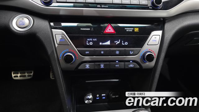 Hyundai Avante (AD) 1.6 GDI Premium 2016 — фото 17