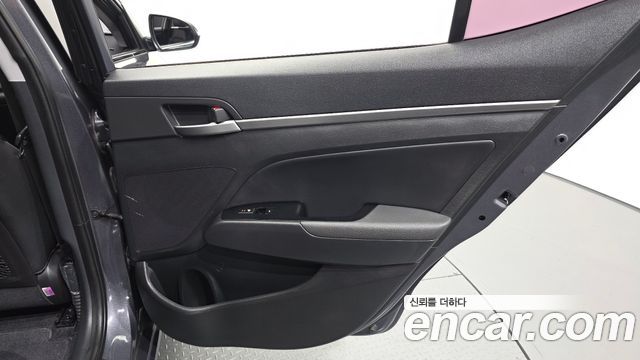 Hyundai Avante (AD) 1.6 GDI Premium 2016 — фото 25