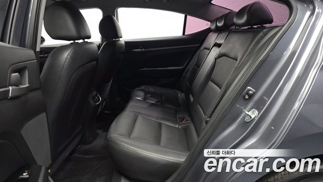 Hyundai Avante (AD) 1.6 GDI Premium 2016 — фото 26