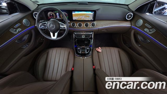 Mercedes-Benz E-Class (W213) E300e Exclusive 2019 — фото 7