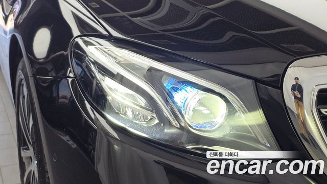 Mercedes-Benz E-Class (W213) E300e Exclusive 2019 — фото 22