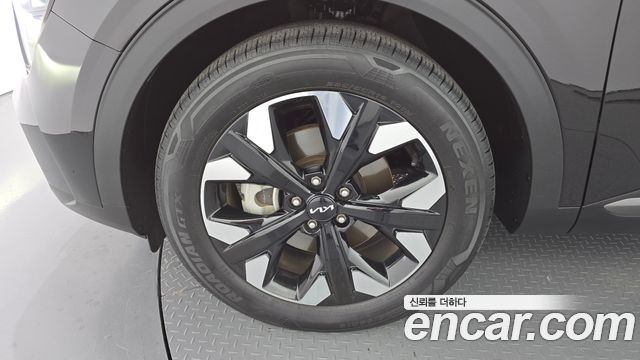 Kia Sportage (V) Gasoline 1.6 Turbo 2WD Signature Gravity 2022 — фото 5
